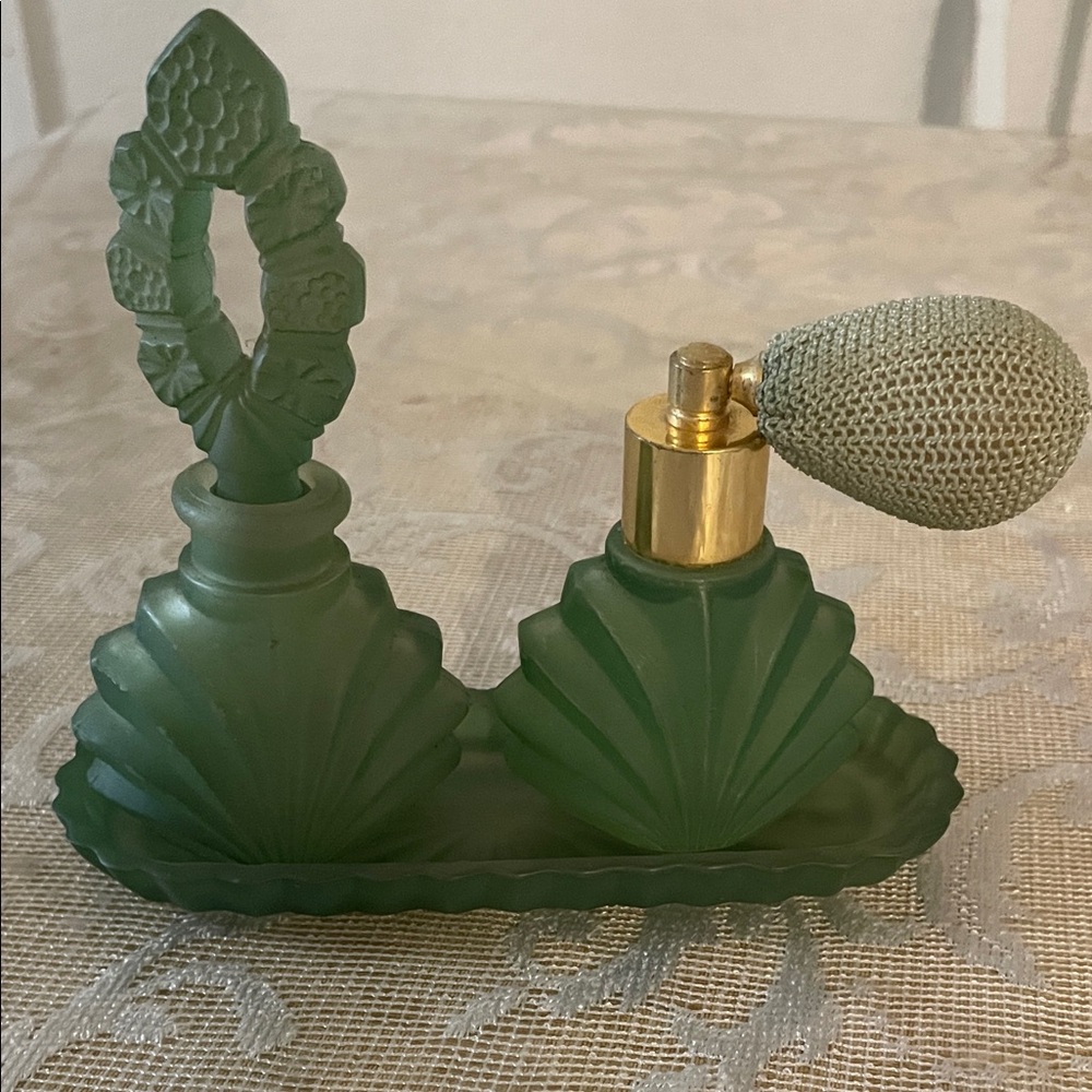 Vintage Green Perfume Bottle with Atomizer